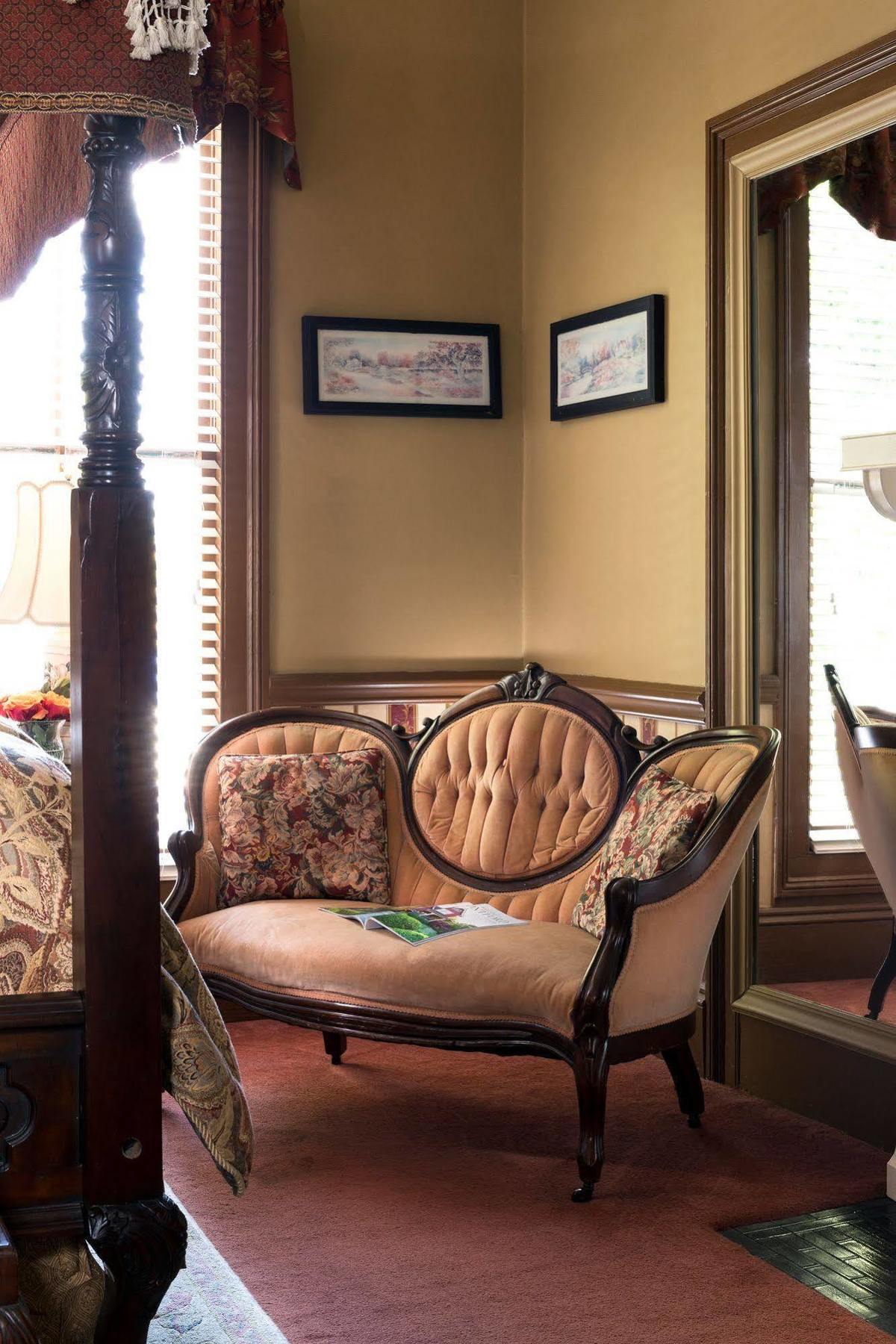 Bed and Breakfast The Aerie à New Bern Extérieur photo