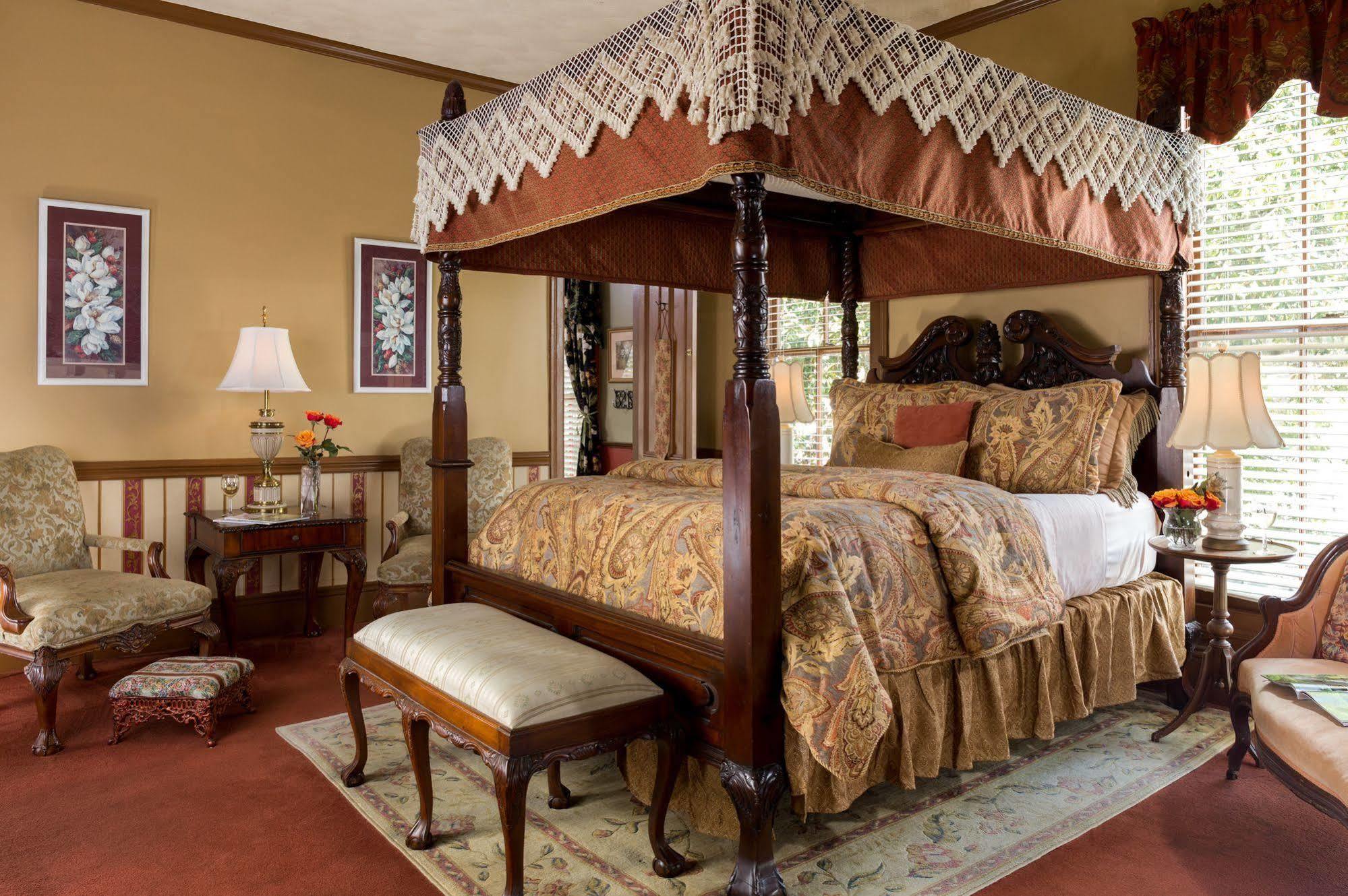 Bed and Breakfast The Aerie à New Bern Extérieur photo